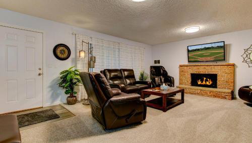 Modern Luxuries in a Quiet Convenient Location - Foto 3