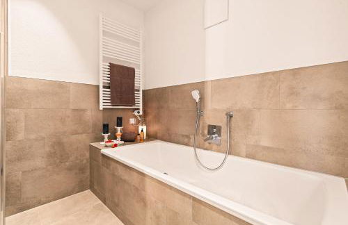 Golden Poodle Luxusappartment am Neuen Schloss Tettang - Foto 11