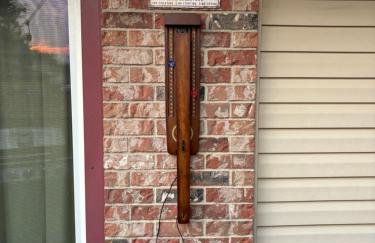 Game Night Downtown - BSU - Slots - Over 100 Games - Foto 26