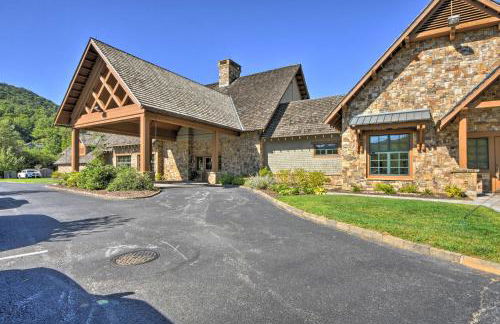 Picturesque Sky Haus Sanctuary with Mountain Views - Foto 40