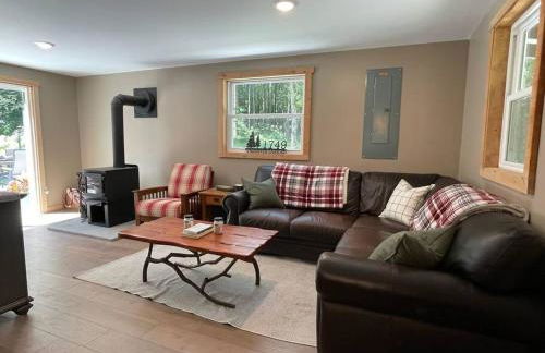 Private Cottage with Hot Tub in the Woods - Foto 12