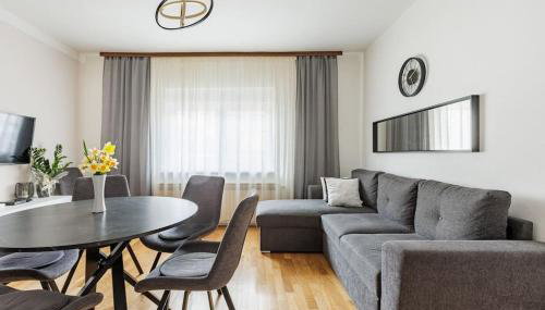Cozy 2-bedroom house with garden - Photo 1