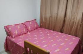 CASA - 3 quartos com ar - garagem para 3 carros - Foto 54