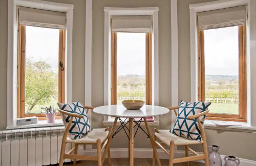 Nether Farm Roundhouses - Henmore Water & Sturston Winds with hot tubs - Bradley Wood no hot tub - Foto 23