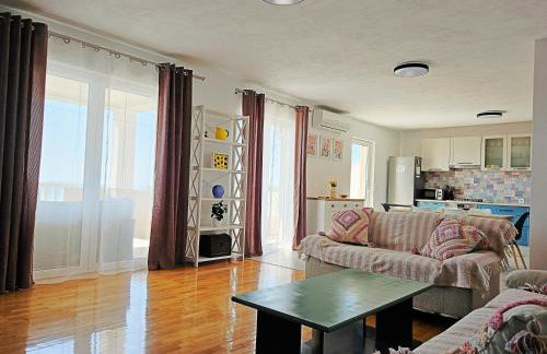 Sunflower Apartment - Photo 10