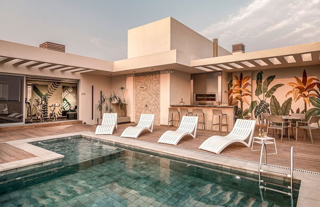 Houze Stay & Residences by AVA - Photo 14