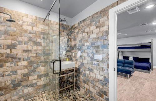 River Oaks Luxury Lakeshore Concierge Services Available - Foto 37