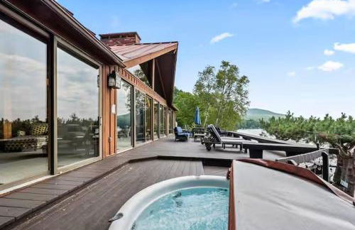 The Dunn Compound- On Mooselookmeguntic Lake! - Foto 21