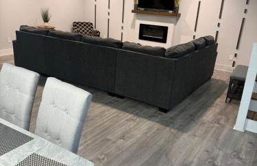 Modern new townhouse near Stone Mountain Sleeps 10 - Foto 9