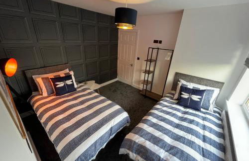 Modern three bedroom home, Hoyland, Barnsley - Foto 2