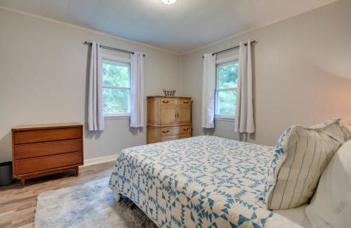 Peaceful Saint Germain Home with Fire Pit! - Photo 12