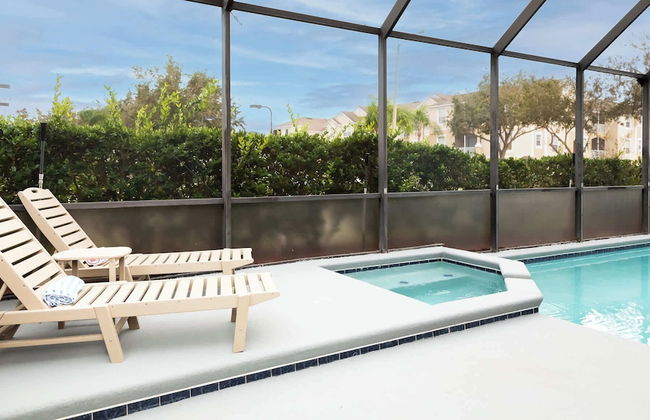 Mickey's Hide Away Screened-in Pool - Foto 26