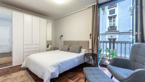 Charming 4 Double Bed Steps from the Old Town - Foto 3