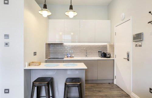 First floor- studio 5 min walk to West Hampstead. - Foto 3