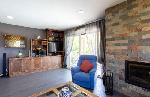 LE LLAR casa con 2 PISCINAS 1 CLIMATIZADA INTERIOR muy cerca de Santiago de Compostela - Foto 6