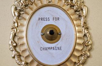 CHAMPAGNE HOUSE- Oasis de luxe & de charme - coeur de ville - 10-12 pers - piscine, cuisine d'été, patio, bar & piano - Foto 59