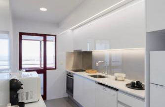 Liiiving in Matosinhos - Seaside Balcony Apartment - Foto 18