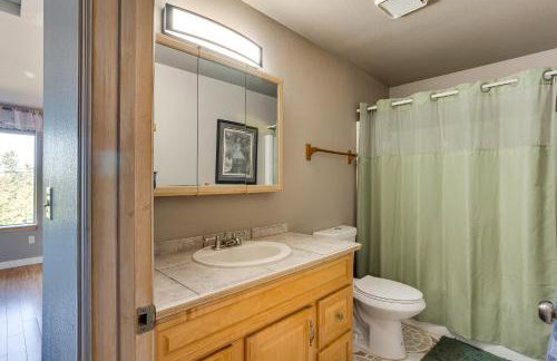 Federal Way Vacation Rental Bay and Mountain Views! - Foto 25