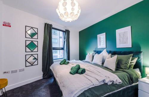 Spacious Deansgate Apartment, Free Park, Sleeps 8 - Foto 9