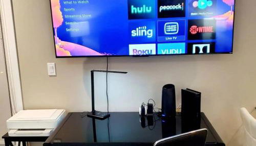 Spacious 2 bed 2 bath, Pool, Hottub, Wifi, 24 hr Fitness, Parking - Foto 5