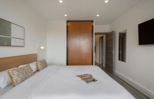 Breeze Apartment by Olala Homes - Photo 20