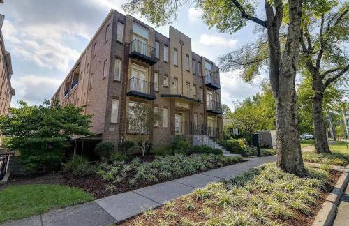 The Celebrity - Free Parking, Central, Vanderbilt - Foto 19