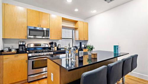 Houston Getaway by Downtown Pool Table Pets - Photo 3