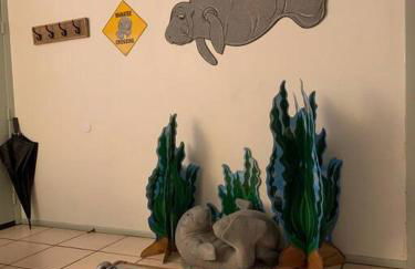 Professor Rousseau's Manatee Bay - Foto 2