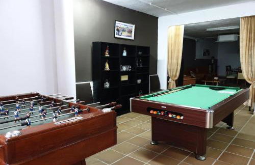 Villa Sitges Ilusión 15 minutes by car from Sitges Sleeps 16 people XXL swimming pool - Foto 31