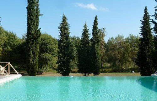 Luxurious private 100sqm studio with infinity pool - Foto 8