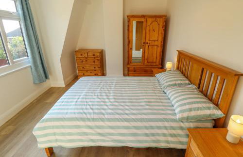 Beach Haven - Photo 13