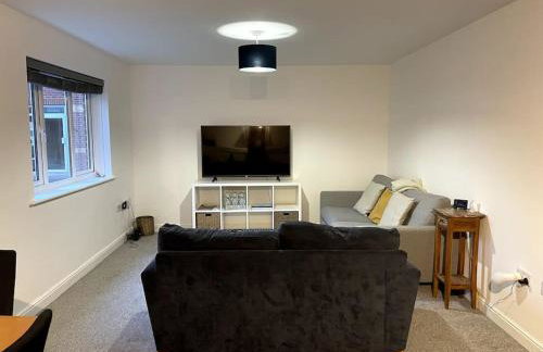 Large 2 bedroom apartment, 4 beds one 1 en-suite, Free parking Nr Chelt Elmore and Quays - Foto 24