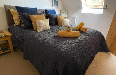 Luxury Three Bedroom Barn Conversion in Devon - Photo 10