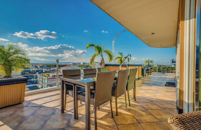 Fields Plaza Condo - Foto 25