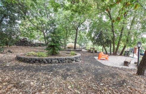 Lovely Home In Santa Venerina With Wifi - Foto 16