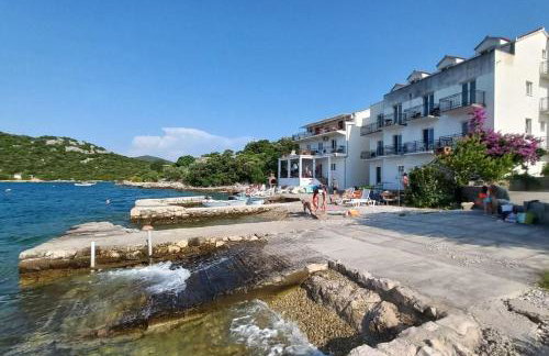 Apartments by the sea Cove Pjestata, Peljesac - 24021 - Foto 1