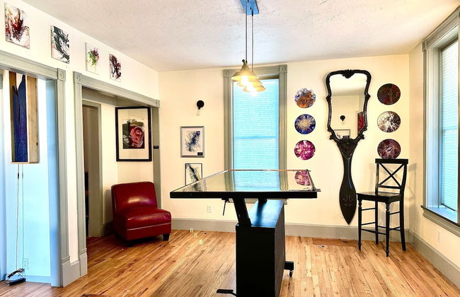 Franklin Fab Gallery House - Photo 9