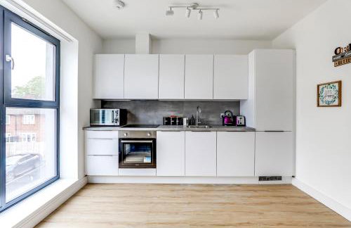 Two Bed Apartment - 20 minutes train into King Cross London - Perfect for families & contractors close to Royal Vet College & M25 Free Parking - Foto 15