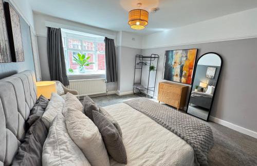 Very Large Central Property - Foto 12