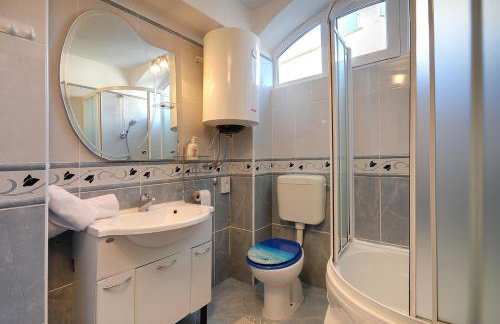 Oberhalb des Limfjords liegt diese Ferienwohnung mit Pool, Terrrasse und Grillplatz - Foto 15