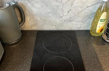 Charming Apartment in West Ealing, 12 Mins to Central London by Train, Free Parking, 8-Min Walk to Station - Foto 32