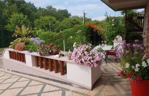 Au repos des remparts - Foto 1