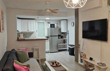 House Next to Beach in Tropical Garden - Foto 23