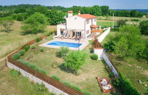 Gorgeous Home In Puntera With Wifi - Foto 16