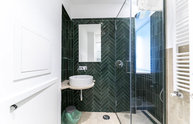 Piazza San Luigi 9 in Naples - Foto 21