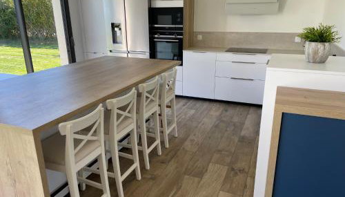 L'Offshore - Photo 2, stove, dishwasher