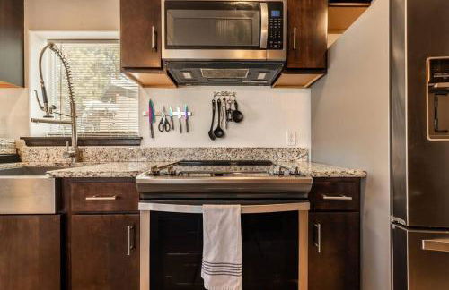 Pikes Peak Boutique Retreat! - Foto 10