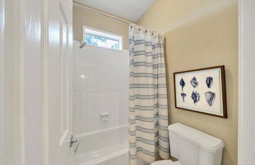 Close to Beach~Free Golf Cart! Pet Friendly Home! Destiny West - Foto 29