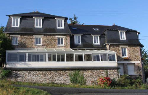 Residence BEAU RIVAGE Brehec - Photo 1