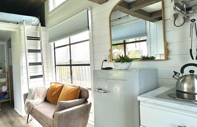 Tiny House Near Miami Design District - Photo 3